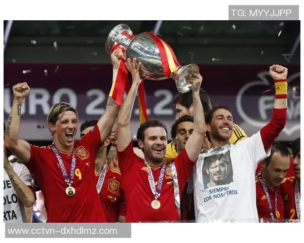 梅里诺：现在若不进球亲朋会想念；儿时常仿照比利亚、托雷斯